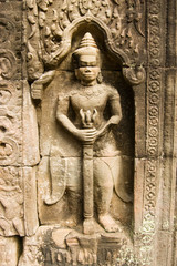 Fototapeta na wymiar Sword Carrying Statue, Ta Som, Angkor