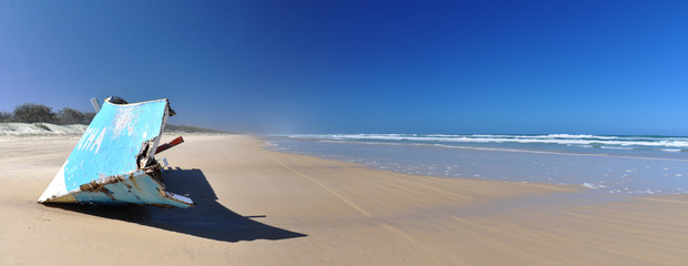 Panorama - Schiffswrack am Strand - Fraser Island, Australien