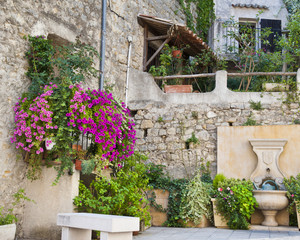 Fototapeta na wymiar Small Garden in France