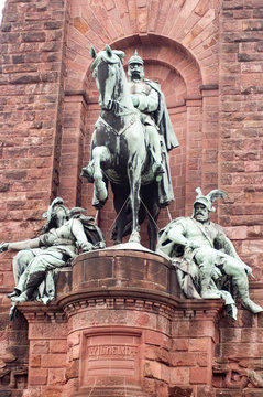 Kaiserstatue