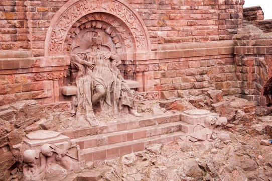Barbarossa im Fels