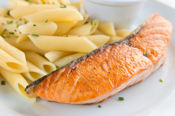 pasta with salmon