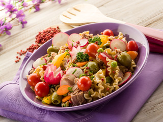 cold mixed pasta salad with tuna