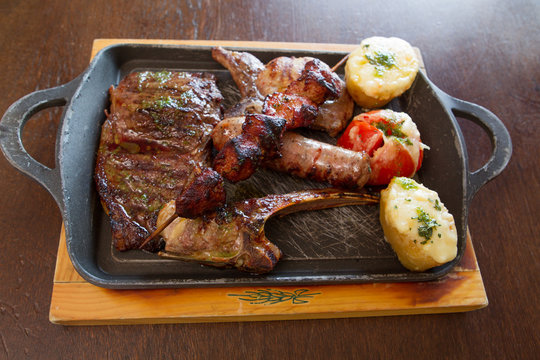 Parrillada De Carne