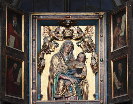 miraculous icon of Virgin Mary, Jesus Christ and angels of Lviv,