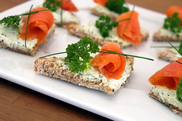 Lachsforellen Canapés