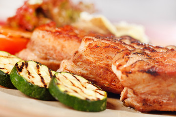 meat with grilled vegetables