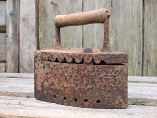 старый утюг