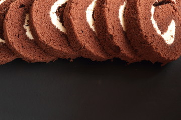 Roll cake