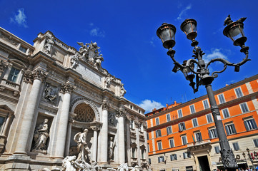 Fototapeta na wymiar Rzym, Fontanna di Trevi