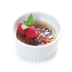 Crème Brûlée with Raspberries