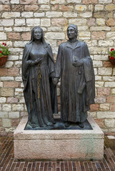 Statue of the parents of St. Francis of Assisi