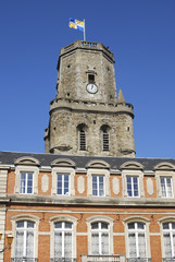 Fototapeta na wymiar Ratusz i Stary Wieża. Boulogne-sur-Mer. Francja