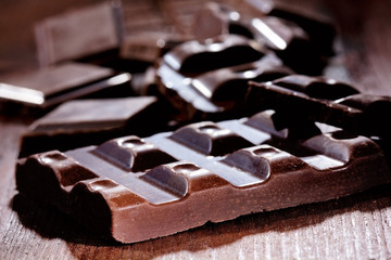 Chocolate pieces