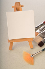 Blank art board, wooden easel