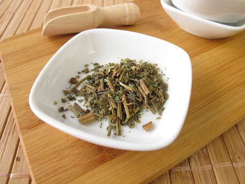 Sch&ouml;llkraut, Chelidonii herba
