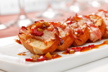 toasts with bacon