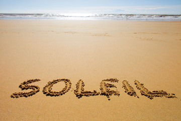 Soleil et sable fin