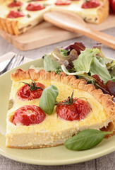 tomato basil quiche