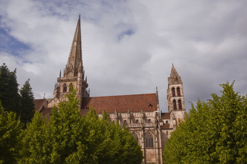 Obraz premium The cathedral of Saint Lazare in Autun, France.