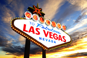 welcome to Fabulous Las Vegas Sign at sunset © somchaij