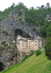 Fototapeta premium Medieval castle - Predjamski Grad