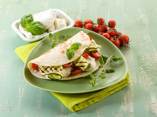 piadina with mozzarella, grilled zucchinis and tomatoes