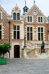 mansion Groslo in Orleans, France