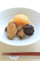 Japanese cuisine, chicken wing and daikon simmered