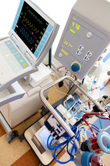 extracorporeal membrane oxygenation (ECMO) withiIntra-aortic bal