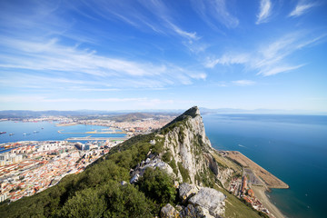Gibraltar Rock Bay and Town - obrazy, fototapety, plakaty