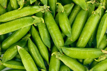 Green peas close-up