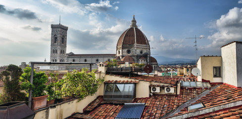 Fototapeta na wymiar Santa Maria del Fiore in Florence, Italy