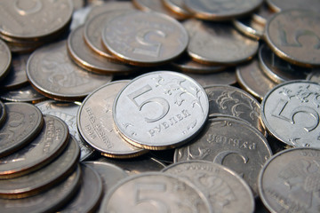 five rouble coins/монеты пять рублей