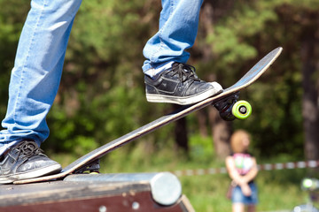 skateboarder on start