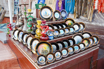 Naklejka premium Authentic gifts and souvenirs from Dubai, United Arab Emirates