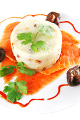 smoked salmon slices on plate
