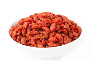 goji berry in white bowl