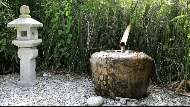 petite fontaine de jardin