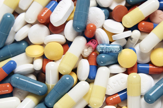 SURMEDICATION 02