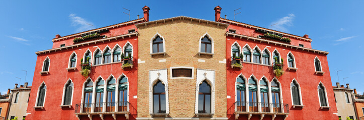Venetian architecture