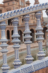 Colonne di maiolica, Siviglia