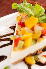 cheesecake with fruits