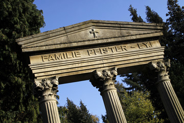 Familiengrab Pfister-Ey Friedhof Bad Pyrmont