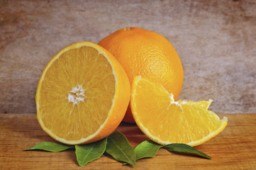 Obraz na płótnie Canvas fresh organic oranges