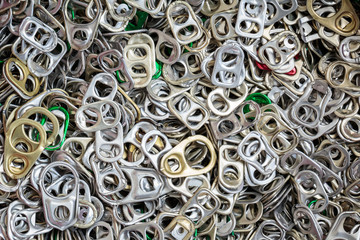 Plenty of ring-pulls