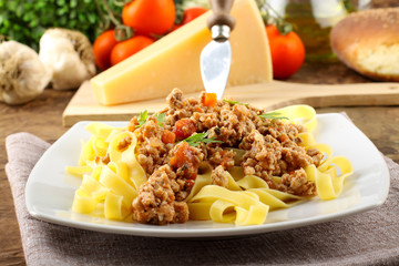 Fettuccine with meat sauce