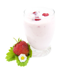 Strawberries yogurt
