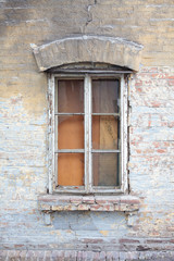 Fototapeta na wymiar old window and facade