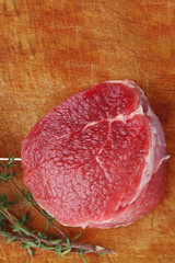 raw red meat : fresh beef single fillet chop